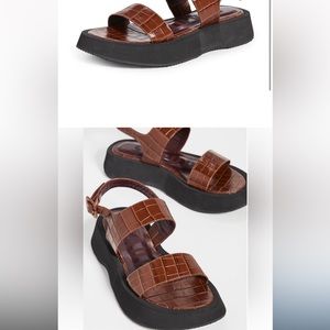 Croc embossed platform sandal